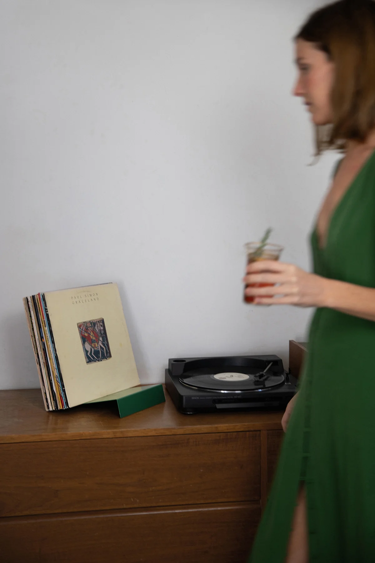 LP Stand - Pine - Image 4