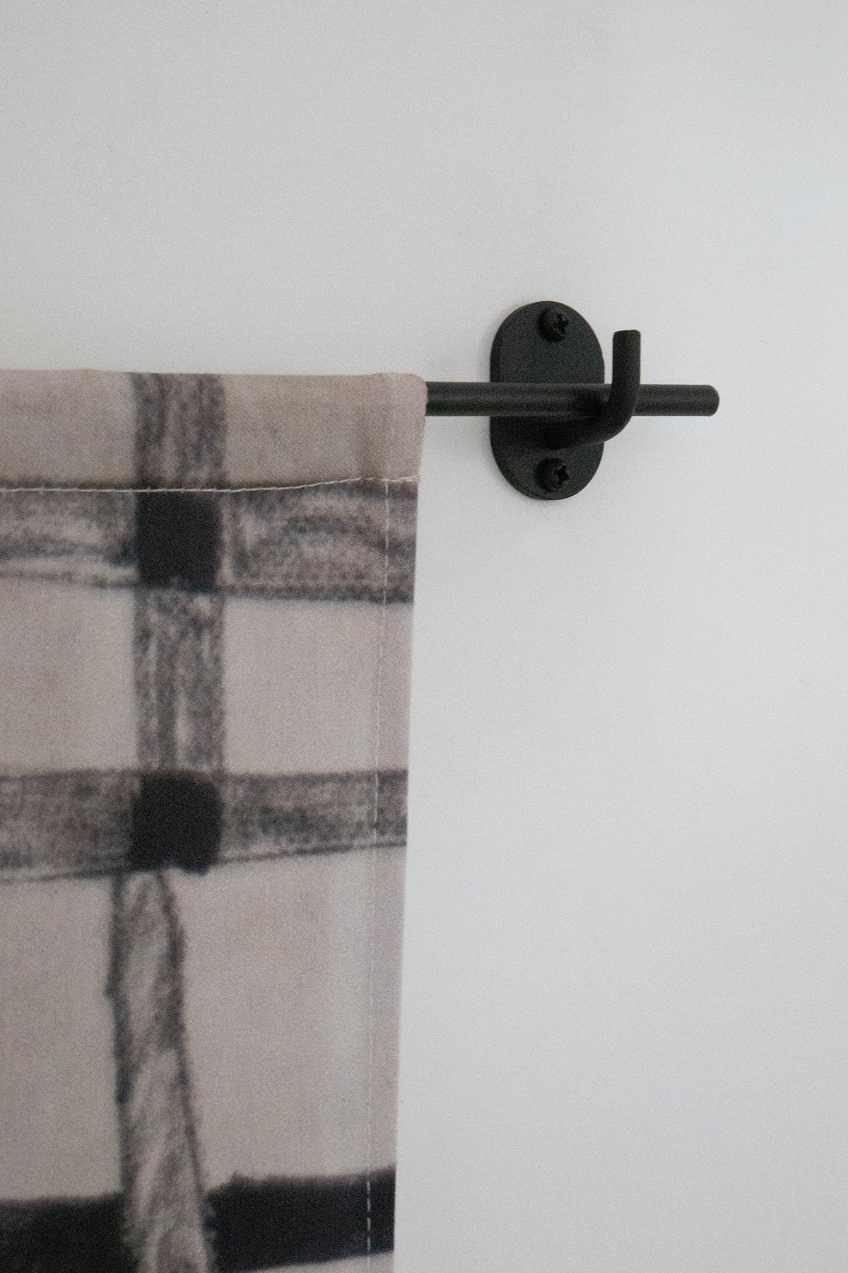 PERGA | 48 x 63 | Organic Satin - Image 3